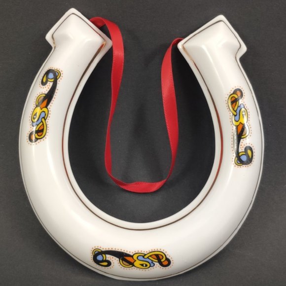 Royal Tara Lucky Horseshoe Fine Bone China from Ireland - Picture 1 of 8